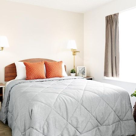 Intown Suites Extended Stay Atlanta Ga - Ksu Кеннесо Экстерьер фото