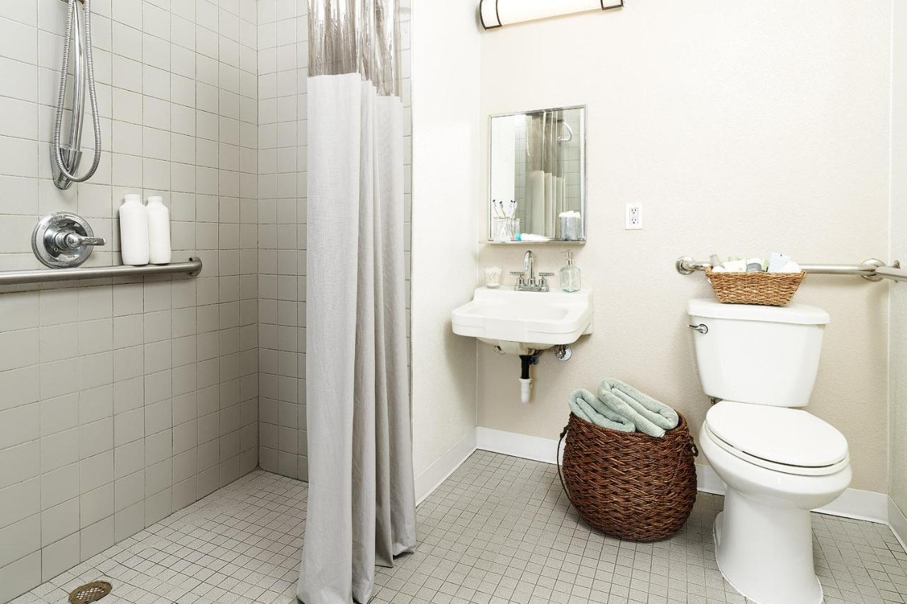 Intown Suites Extended Stay Atlanta Ga - Ksu Кеннесо Экстерьер фото