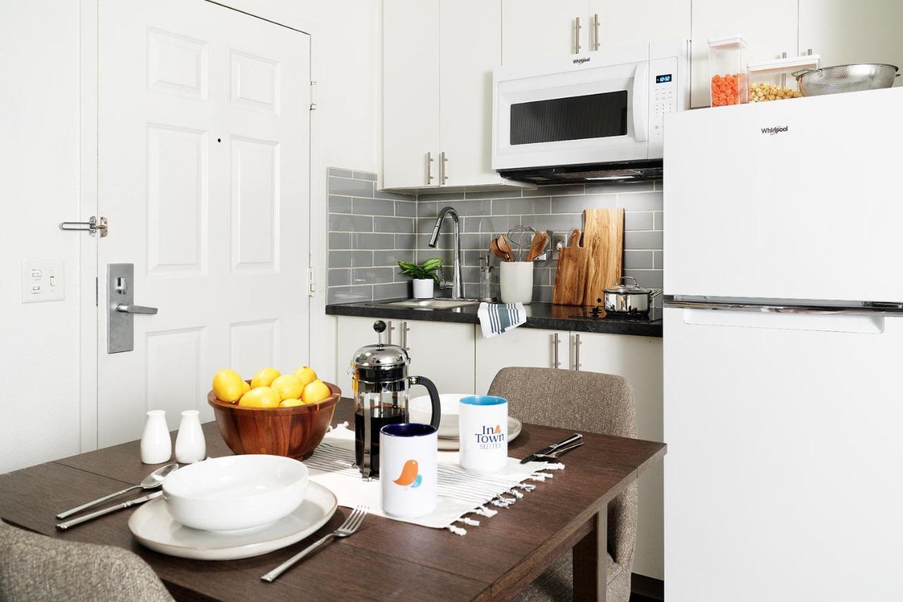 Intown Suites Extended Stay Atlanta Ga - Ksu Кеннесо Экстерьер фото